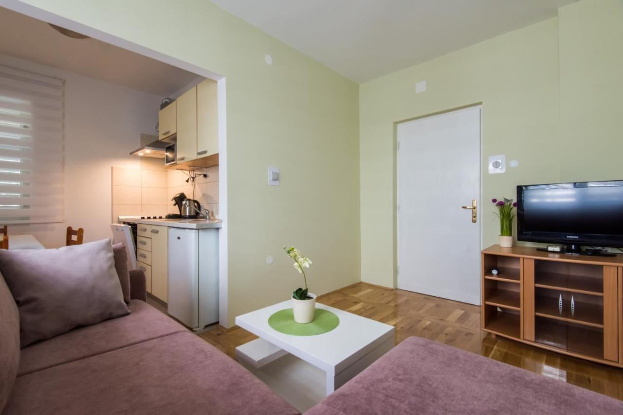 Apartman Na Stanovima Задар Екстериор снимка